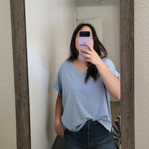 Women's For the Republic Blue V-neck Tee Shirt Ruffled Sleeves‎ - Picture 3 of 5